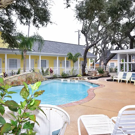 D&R Pelican Bay Resort-3