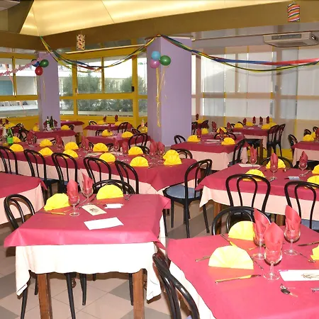 Hotel Tropical-2