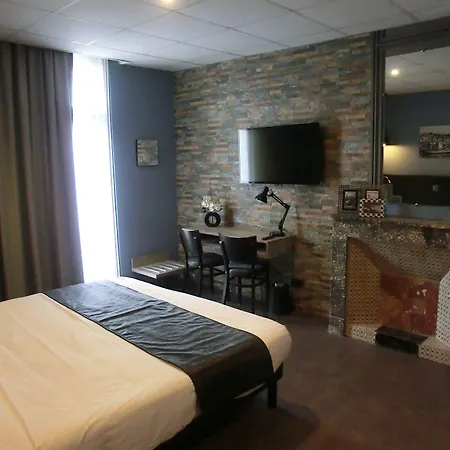 Hotel Sur Le Quai-2