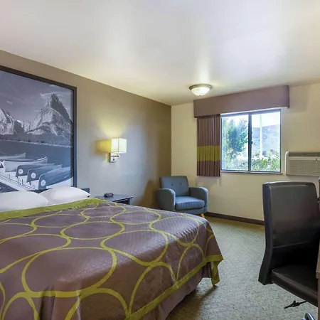 Super 8 By Wyndham Butte Mt-3