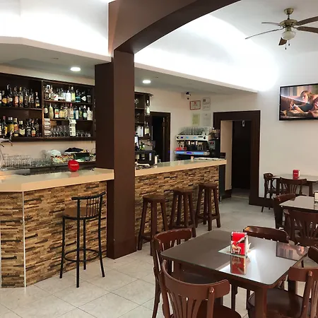 Hostal Barbate-3