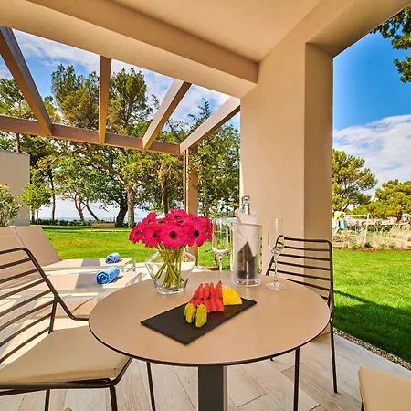 Garden Suites Umag Plava Laguna-3