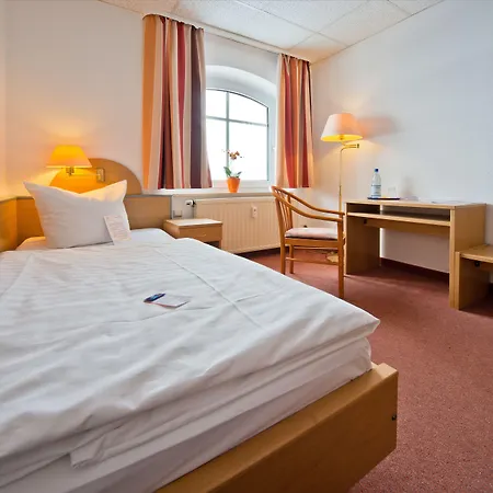 City Hotel-3