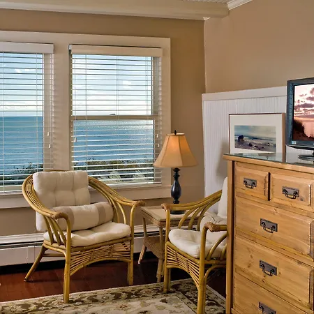Inn On The Sound-2