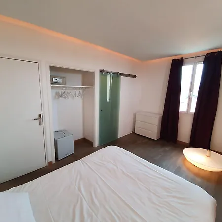 Hôtel Les 3 Terrasses-2