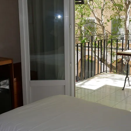 Hotel Bonaparte-2