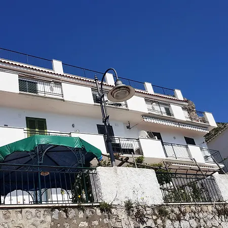 Amalfi Hills-2