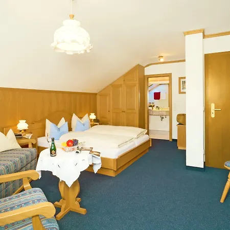 Hotel Landhaus Feldmeier ***S-3
