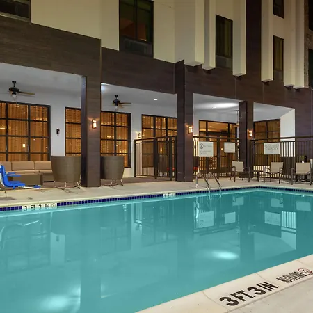 Hilton Garden Inn Waco-2
