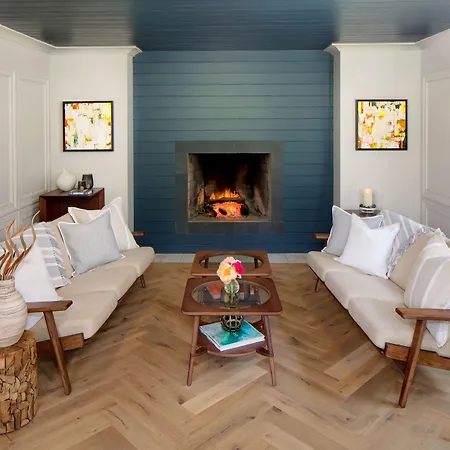 Journey East Hampton-2