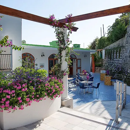 Hotel La Mandorla-3