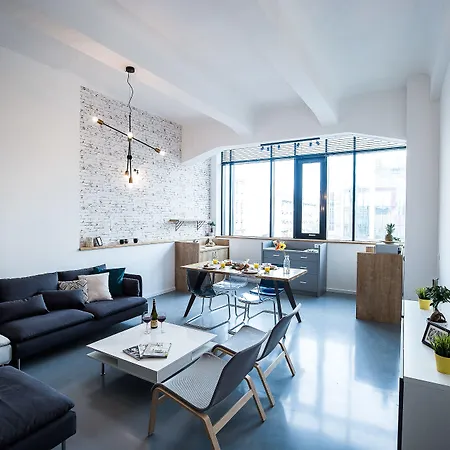 Loft Astoria-2