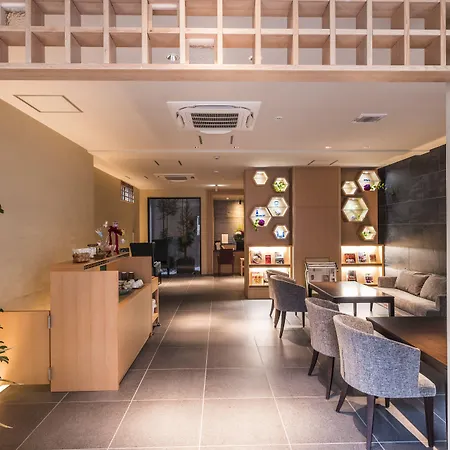 Kyoto Shinmachi Rokkaku Hotel grandereverie-3