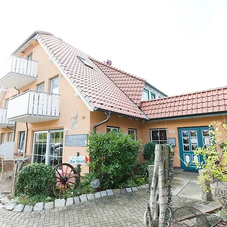 Hotel Garni Am Deich-2