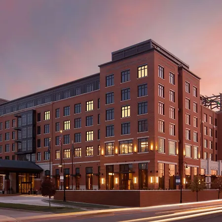 Embassy Suites By Hilton South Bend-3