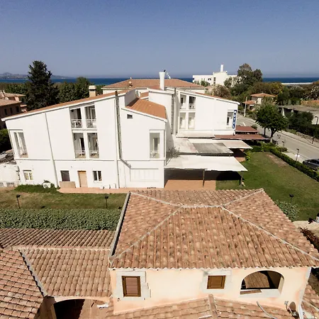 Hotel Al Faro-3