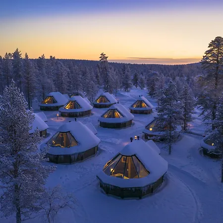 Wilderness Hotel Muotka & Igloos-2