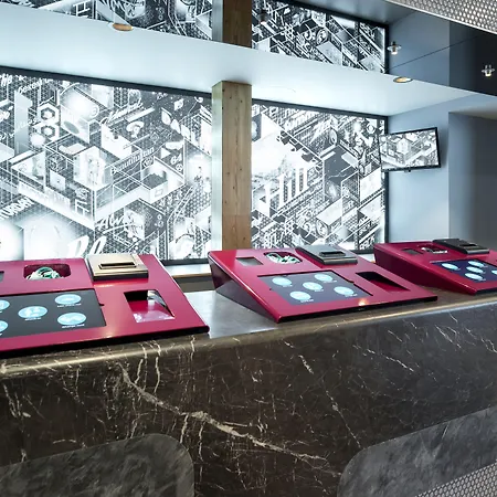 Pangea Pod Hotel (Adults Only)-3