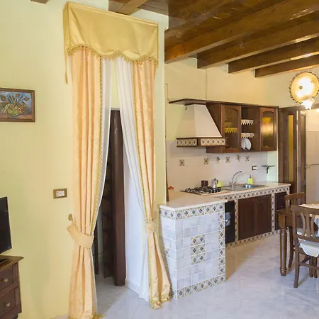 Sabrina Suite-3