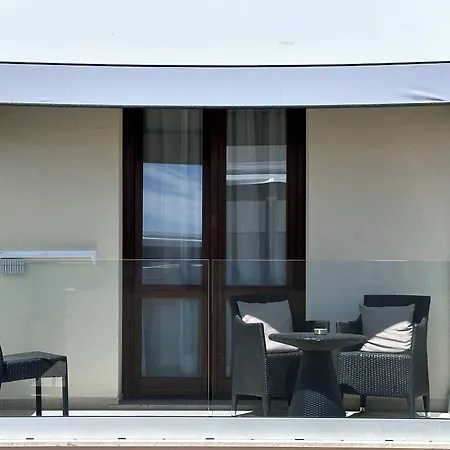 Hotel Baia Di Venere-2