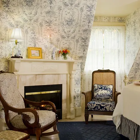 Berry Manor Inn-2