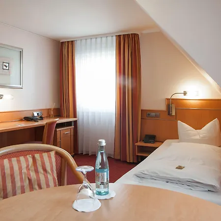 Hotel - Restaurant Hirsch-3
