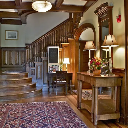 Hilltop Inn-2