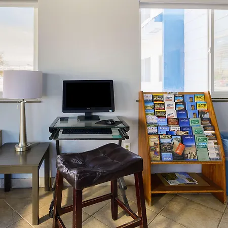 Surestay Hotel By Best Western Wells-3