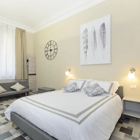 Tohouse Rooms-3
