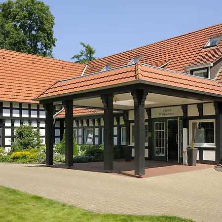 VILA VITA Burghotel Dinklage-3