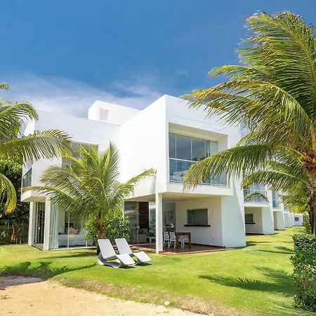 B Blue Beachouses-2