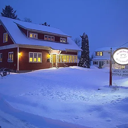 Old Iron Inn Bed And Breakfast-3