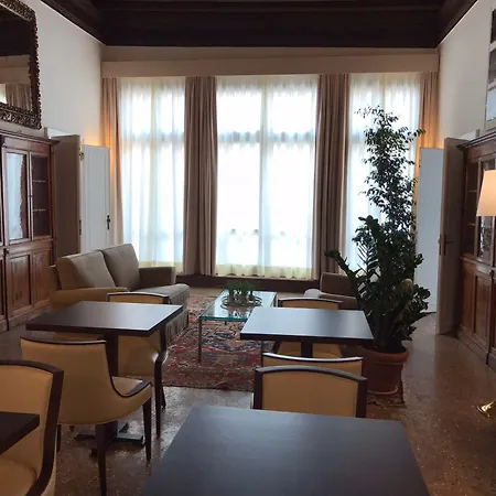 Suites Alla Maddalena-3