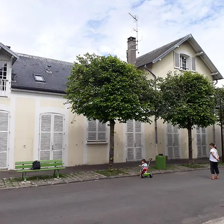 Auberge La Maison Montreau-3