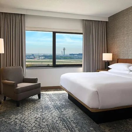 Sheraton Suites Chicago O'Hare-3