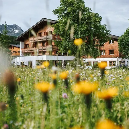 Hotel Aurora-3