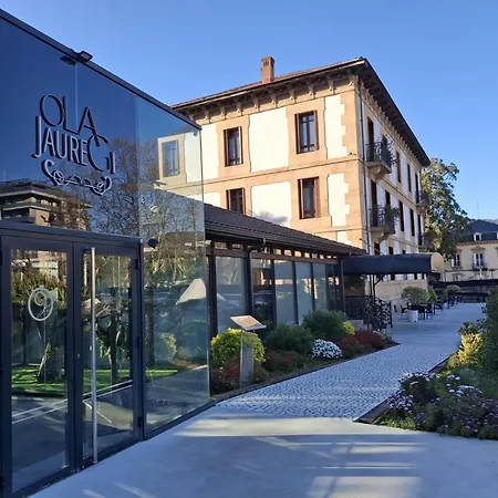 Hotel Olajauregi-3