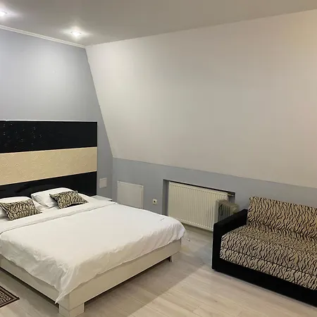Best Season Apart Hotel-2