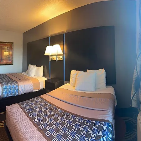 Coratel Inn And Suites By Jasper Stillwater-3