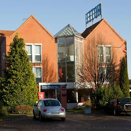 Tourhôtel-2