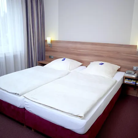 Hotel Bavaria Oldenburg-2