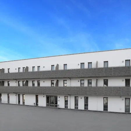 Apartment Hotel 37-2
