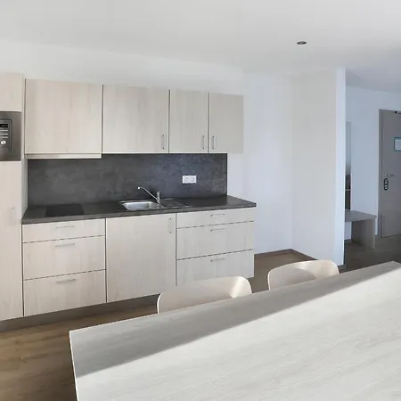 Apartment Hotel 37-3