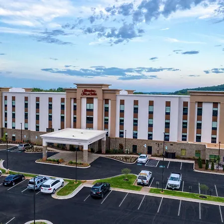 Hampton Inn & Suites Culpeper-3