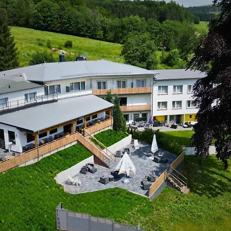 Genussgasthof Fuldaquelle&Berghof Wasserkuppe-2