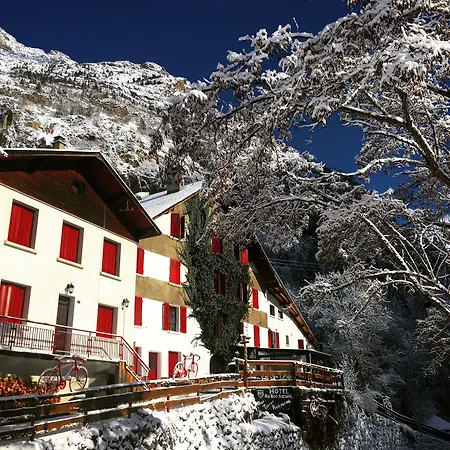 Hotel Au Bon Accueil-3