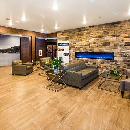 Cobblestone Inn & Suites Fairfield Bay-3