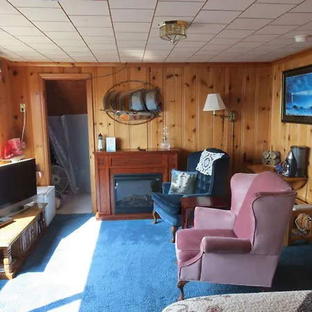 Breyhouse B&B-3