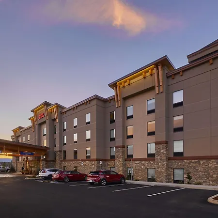 Hampton Inn & Suites Roseburg-2