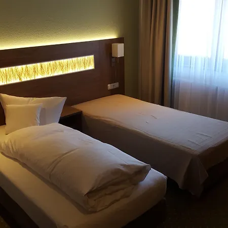 Hotel- Landgasthof Baumhof-Tenne-3